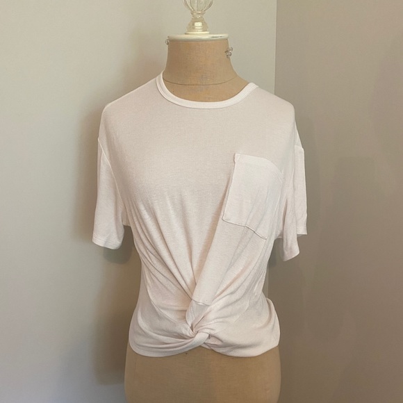 Olivaceous Tops - Olivaceous Front Knot Cropped Tee